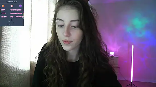 eskatmi's Live XXX Chat