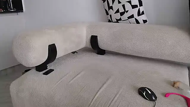 CurvyGlass' Live XXX Chat