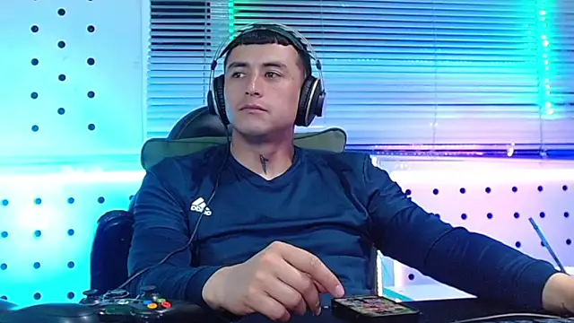 Godofcumxxx 即時 XXX 聊天