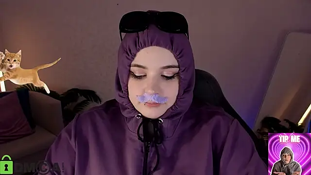 Mia_R0ss Adlı Modelin Canlı XXX Sohbeti