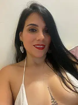 Chat +18 de Miaswwe ao vivo