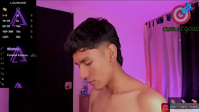 عرض كام Damien_Howard