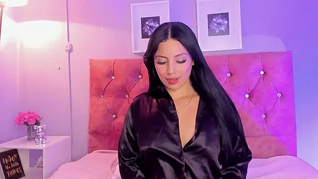 GabiHills 现场XXX聊天