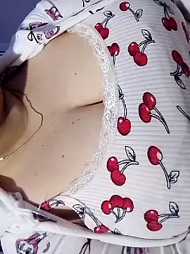 Hnonasix89 即時 XXX 聊天