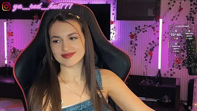 -RED_HAT- Live XXX-chat