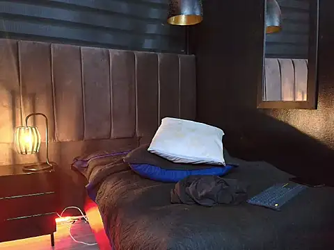 skinny_jean_'s Live XXX Chat