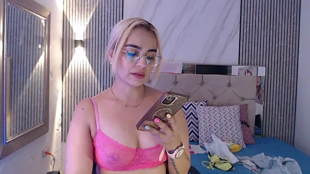 ashley__tylor 现场XXX聊天