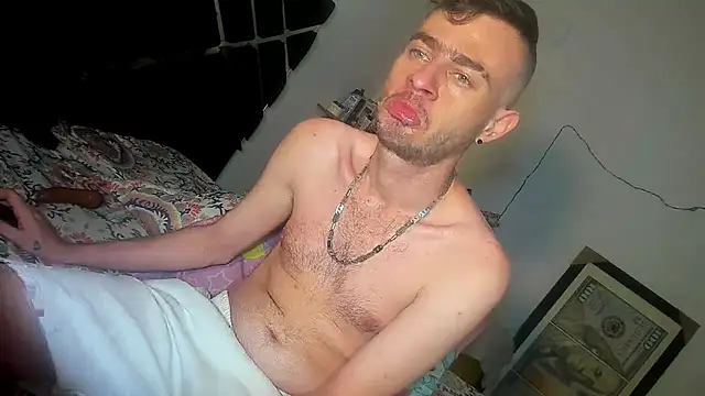 bigcockwhite777 webcam show