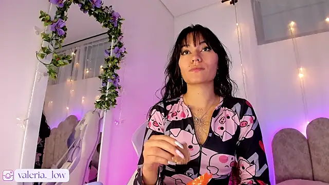 Nahialov's Live XXX Chat