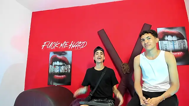 SKYN_MAN Chat XXX live