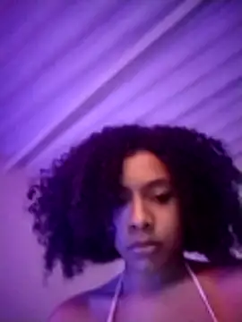 Larita_curly's Live XXX Chat