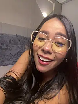 Chat XXX en directo de Miss_blue69