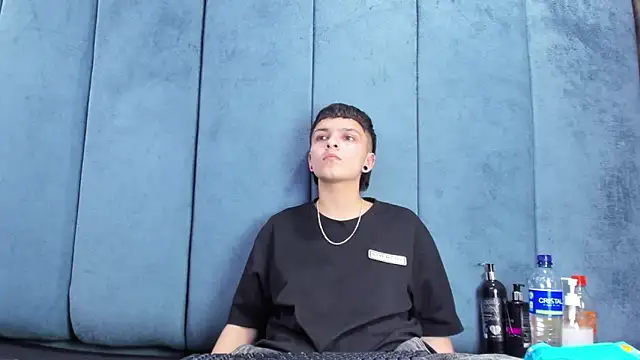 Megan_Thompson_ – Naživo XXX chat