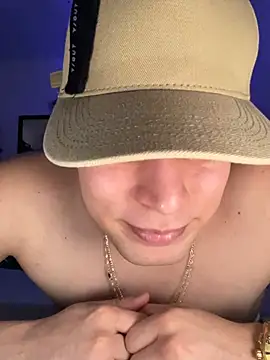 Show modela Maximuz1920 na web-kameri