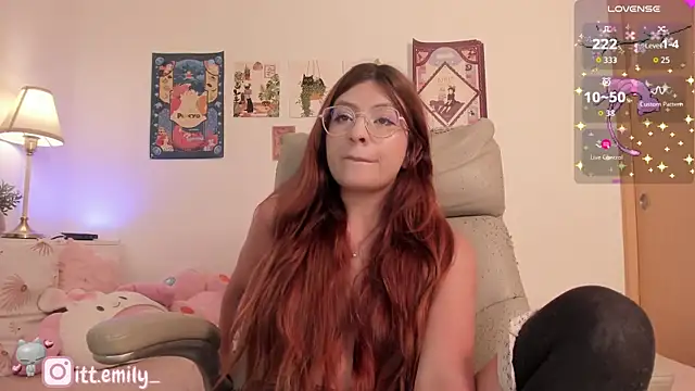 emily_uwu0 现场XXX聊天