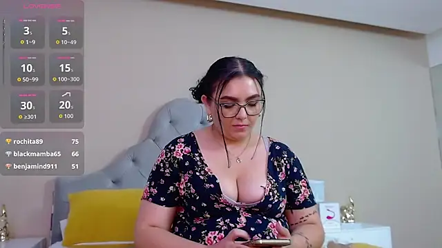 AlmaraRouge's Live XXX Chat