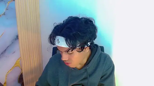 عرض كام DaviidBuckx_