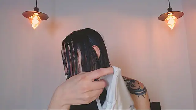 alien_eyes09のライブXXXチャット