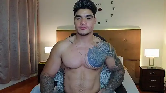 Steven_Velez: онлайн-секс-чат