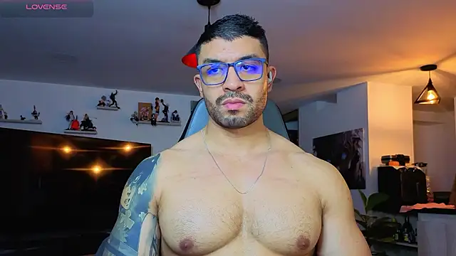 Michael_Diamond: онлайн-секс-чат