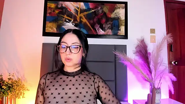 Онлайн чат XXX Emilywatsonn