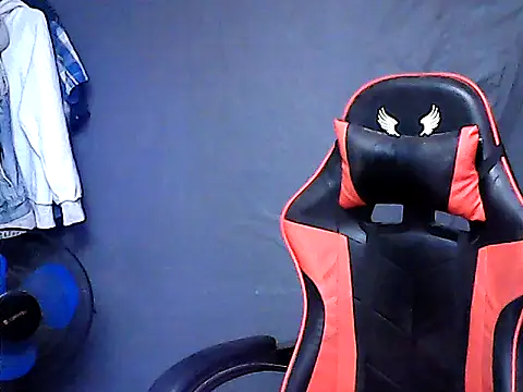 sweet_sexyasian69 live XXX chat