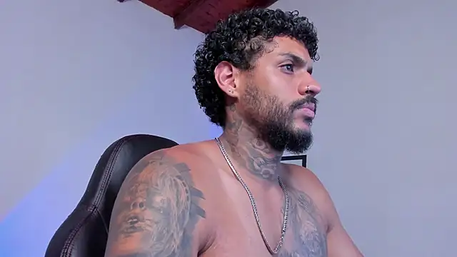 LuigiVitale_1 live XXX chat