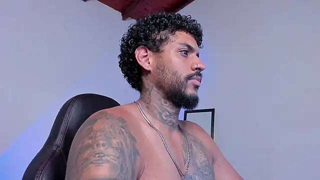 LuigiVitale_1のライブXXXチャット