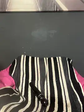 SEXaddictCANDY10 élő XXX-chatje