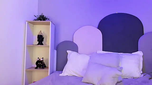 TaraCarson Show in webcam