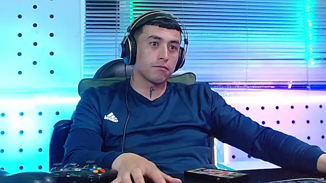 Godofcumxxx: απευθείας συνομιλία ΧΧΧ