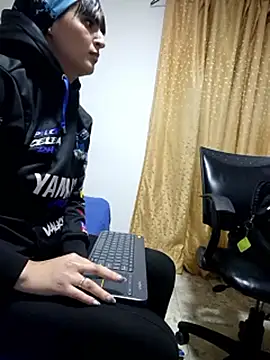 valka_01's Live XXX Chat