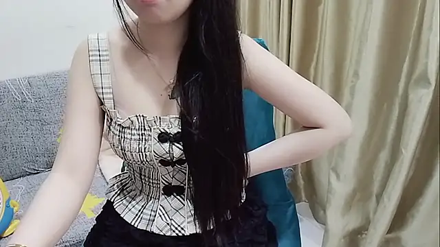 Ari-sweety: онлайн-секс-чат