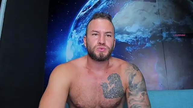 delessandro_world: вебкам-шоу