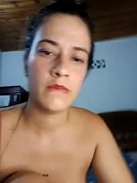 Chat +18 de Samantha_0115 ao vivo