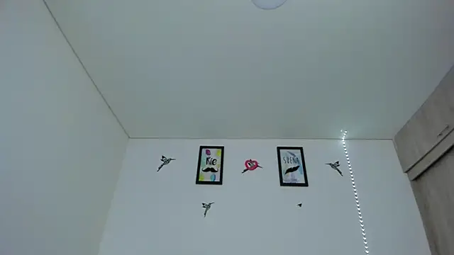 im_sarah34: απευθείας συνομιλία ΧΧΧ