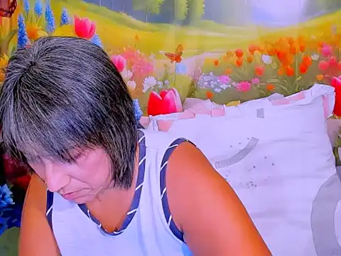 indianroxy 现场XXX聊天