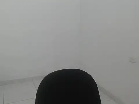 estefania224: διαδικτυακό σόου στην κάμερα