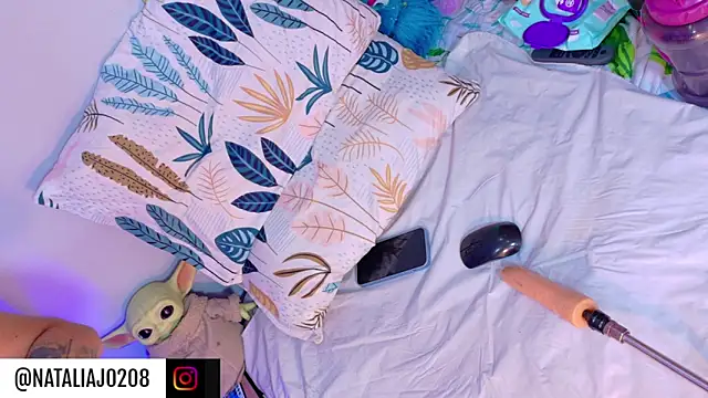 natalia-888 Adlı Modelin Canlı XXX Sohbeti