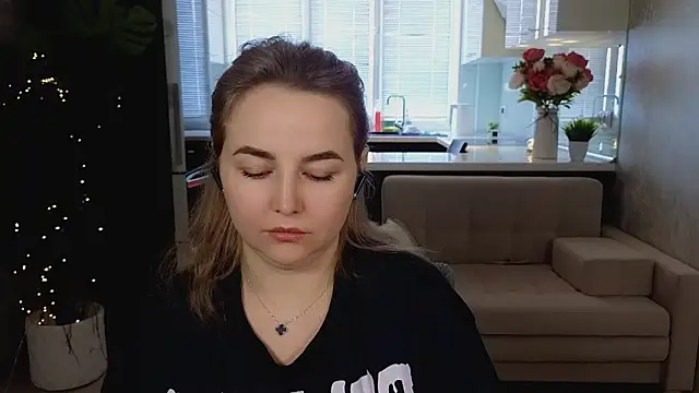 Mira_Mermayd: онлайн-секс-чат