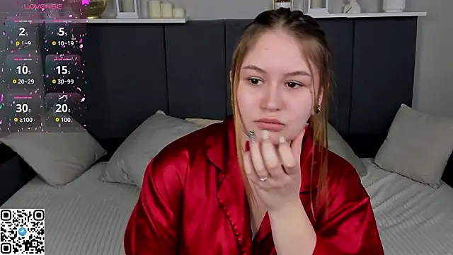 MilanaXHoney Chat XXX in diretta