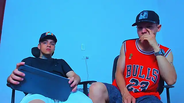 Thomas-Wil Adlı Modelin Web Kamerası Şovu