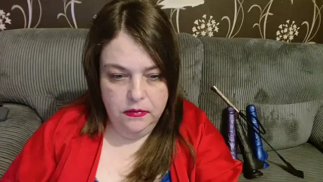 HousewifeMilf_Courtney Webcamshow