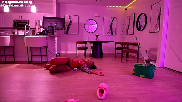 BriannaBrave 现场XXX聊天