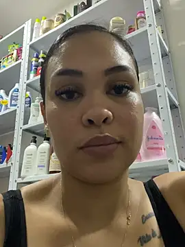 FOX_LATINA Chat XXX in diretta