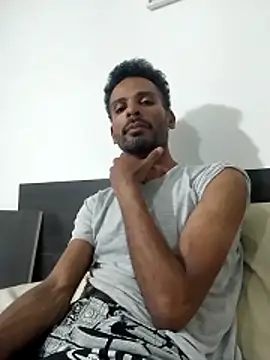 Chat +18 de moreno_alpha_br ao vivo