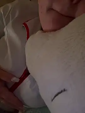 Show modela savageebny na web-kameri