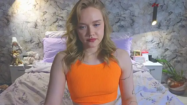 Aurora_Golden1 Adlı Modelin Canlı XXX Sohbeti