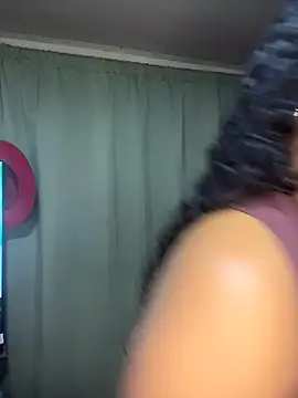 mitschellfox21のライブXXXチャット