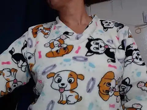 Chat +18 de Tiff_Dirty69 ao vivo